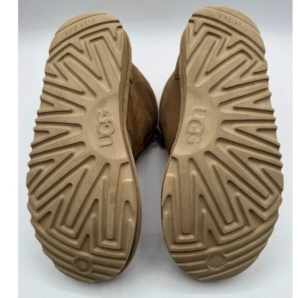UGG Neumel Chestnut Suede Lace Up Chukka‎ Boots 1017320K Kids 5 Womens 7